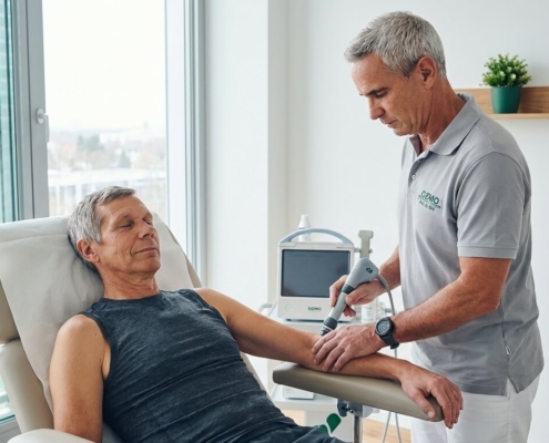 OZMO - Blog - Titelbild - Stoßwellentherapie – Moderne Schmerztherapie